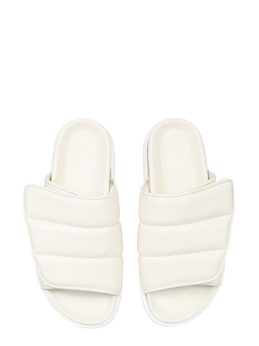 GIA 3 PUFFY SANDALS | Basement 88