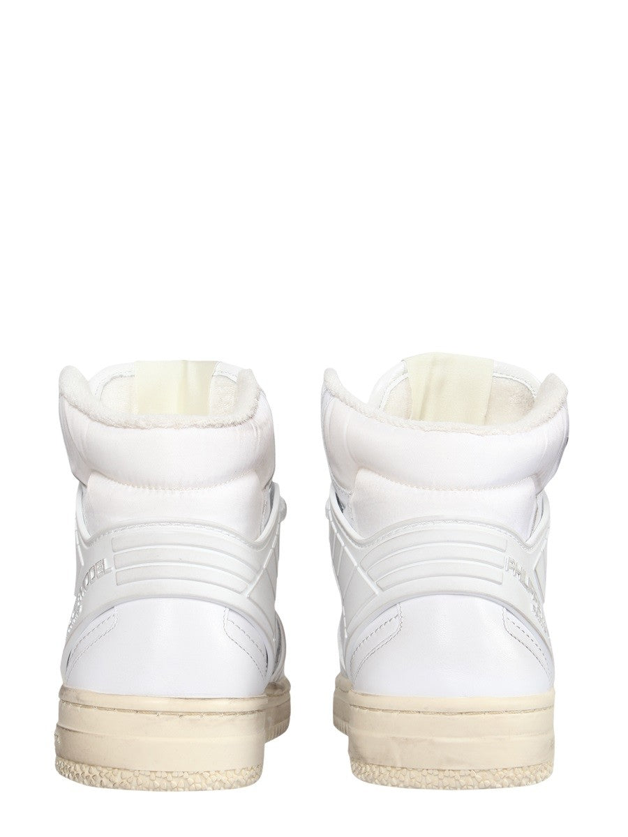 GREAT TALL SNEAKERS | Basement 88