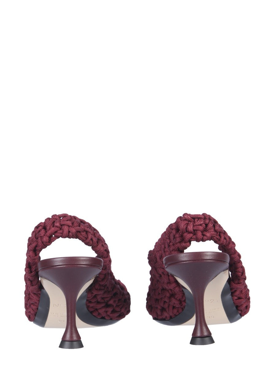 PUMP SLINGBACK | Basement 88