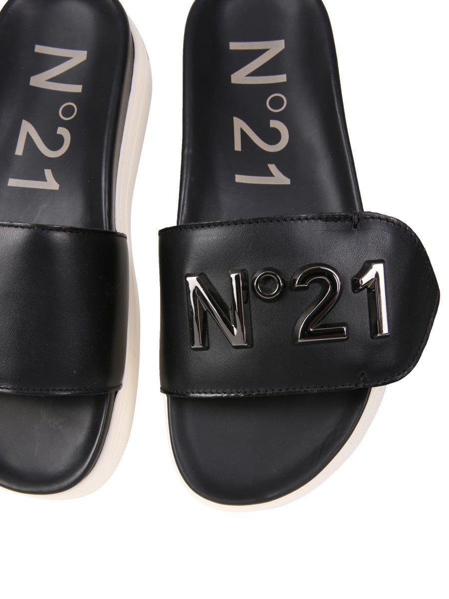 SLIDE SANDALS WITH LOGO | Basement 88