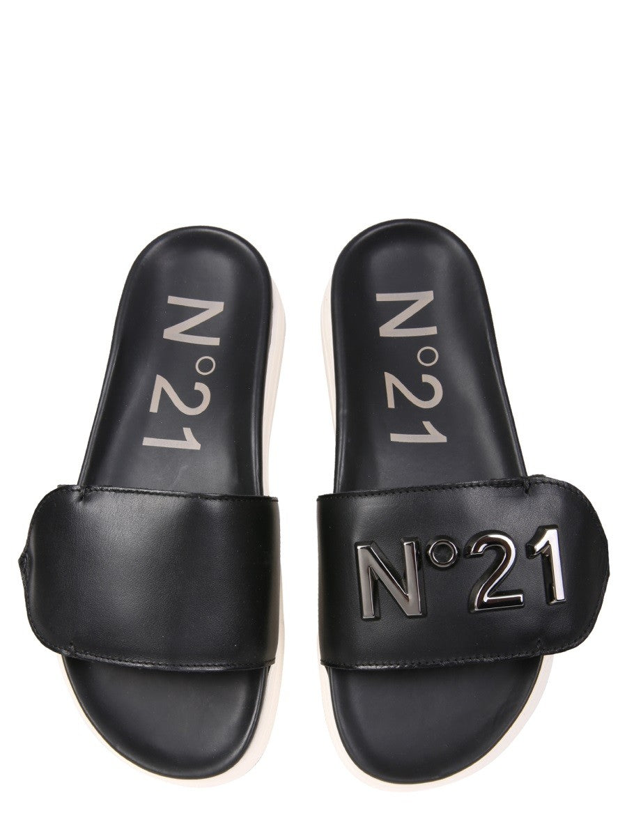 SLIDE SANDALS WITH LOGO | Basement 88