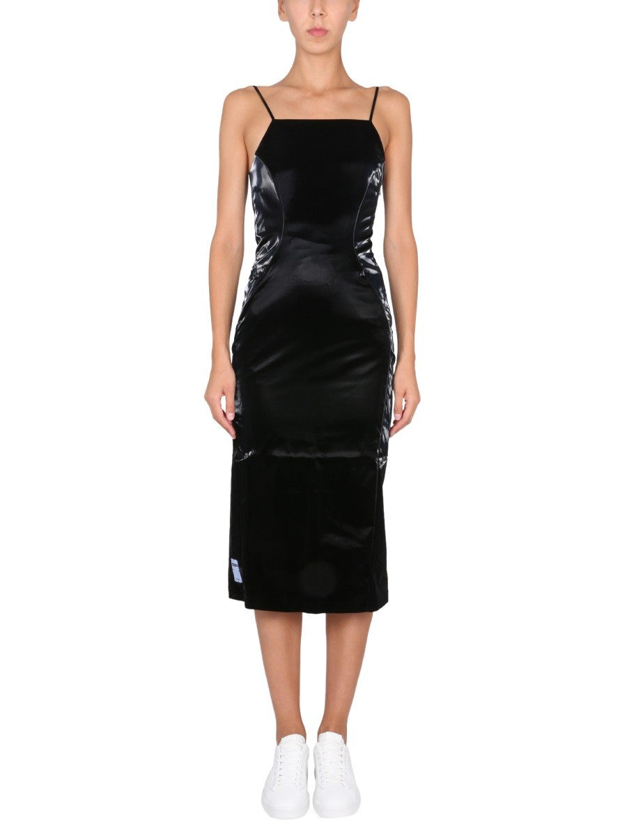 SLIM FIT DRESS | Basement 88