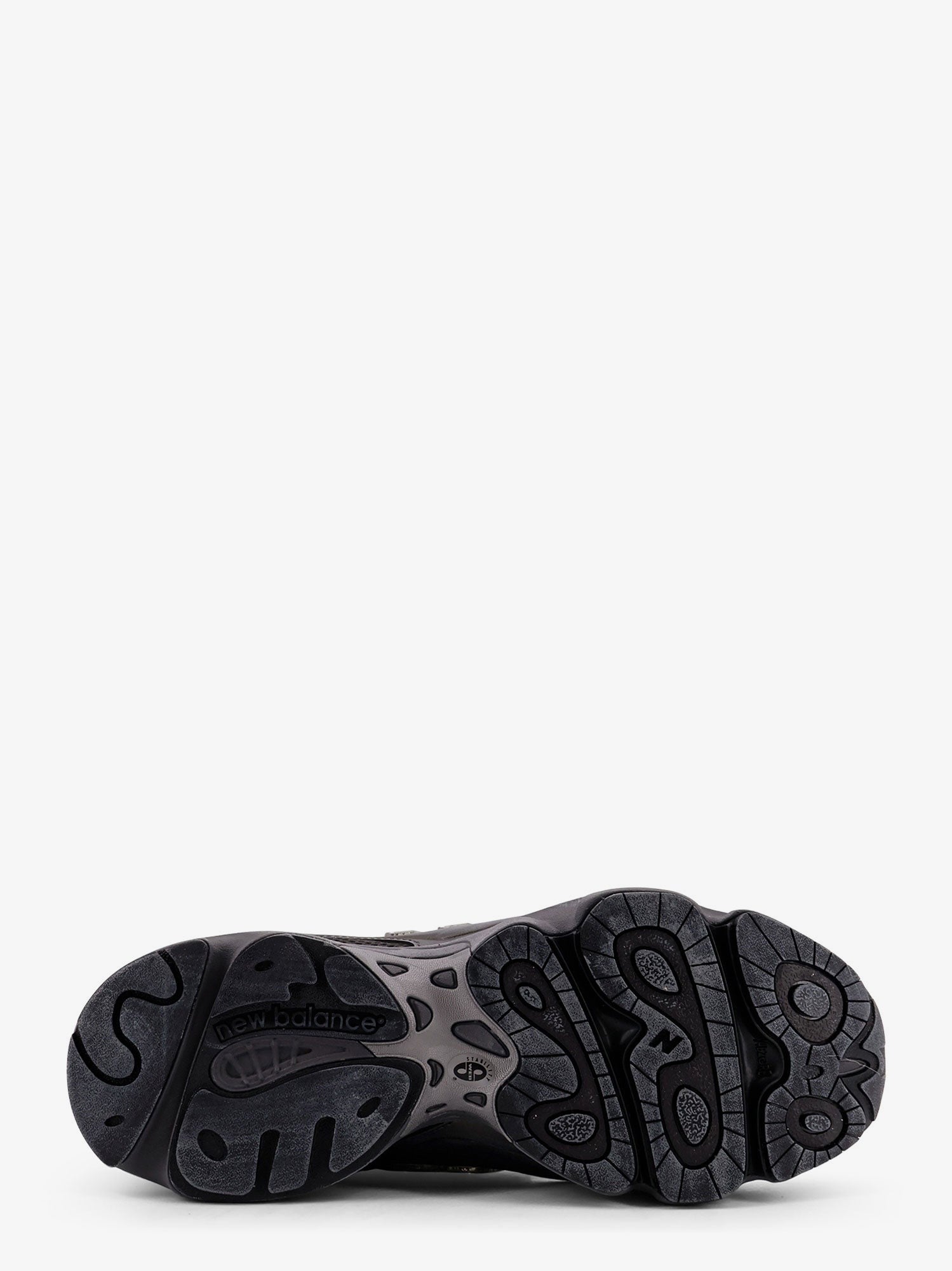 1000 baskets basses en mesh