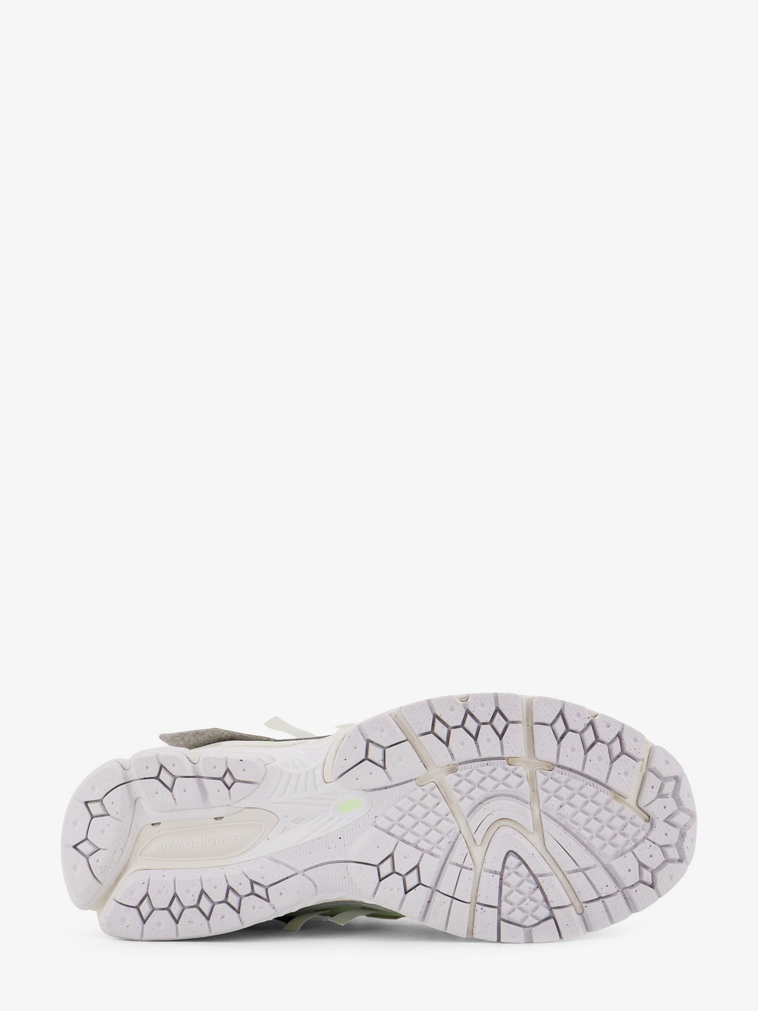 1906A mesh low-top sneakers