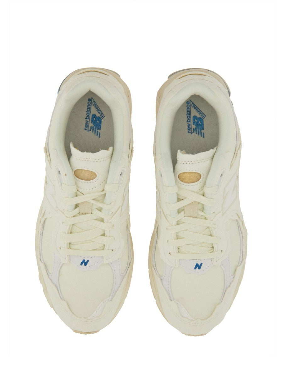 2002R PROTECTION PACK SNEAKER