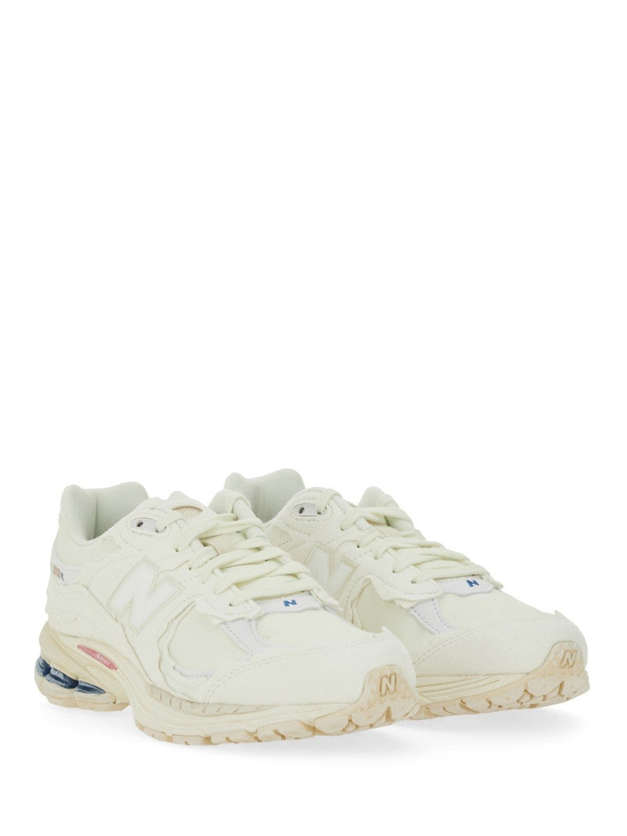 2002R PROTECTION PACK SNEAKER
