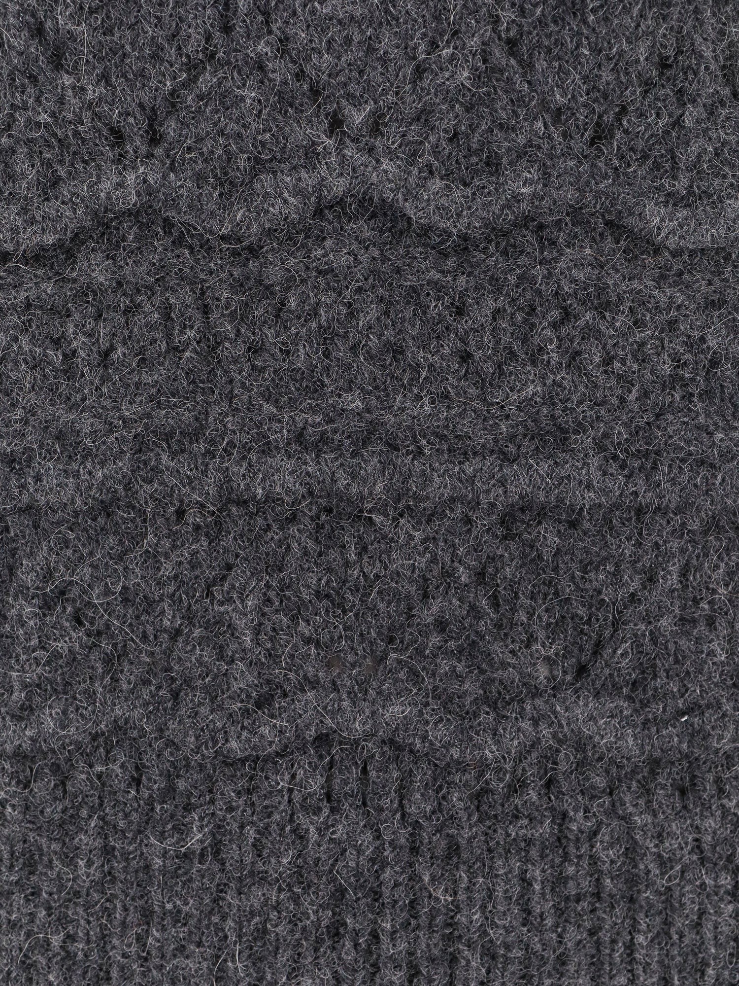 Alpaca blebd sweater with embroideries