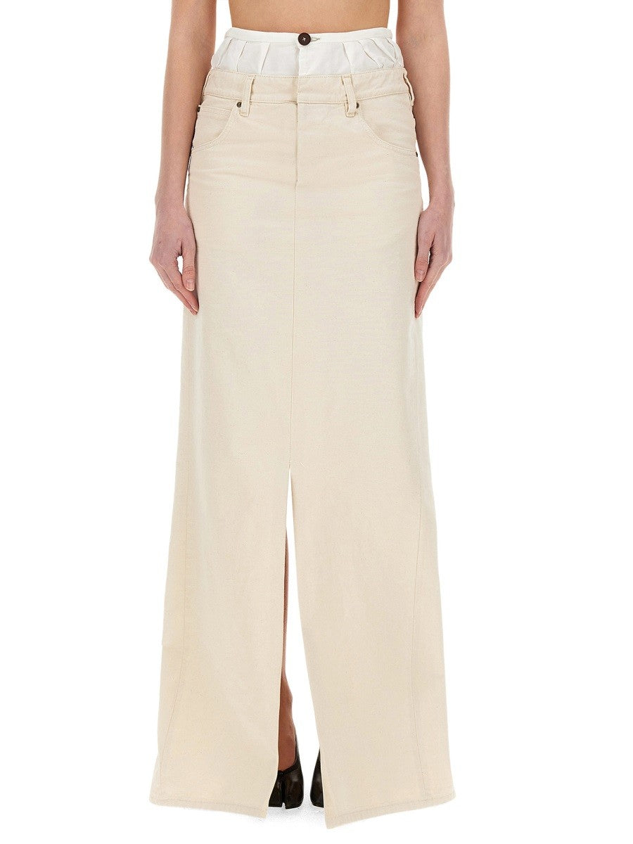 ANONYMITY OF THE LINING SKIRT