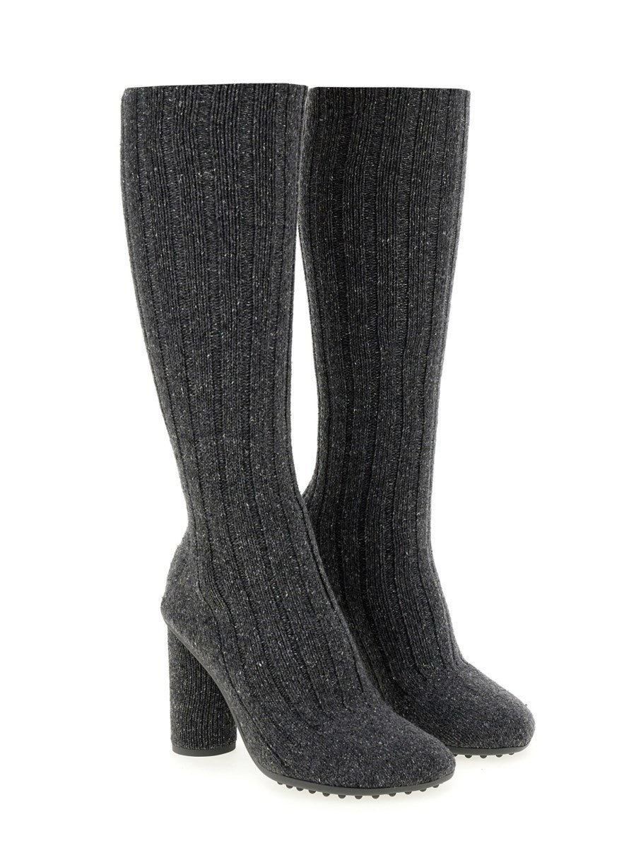 ATOMIC BOOT