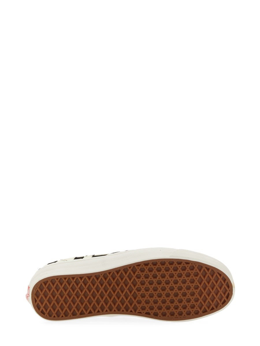 AUTENTHIC SNEAKER