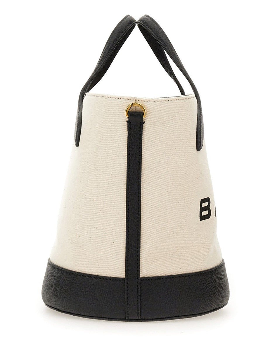 BAG BUCKET 8 HOURS