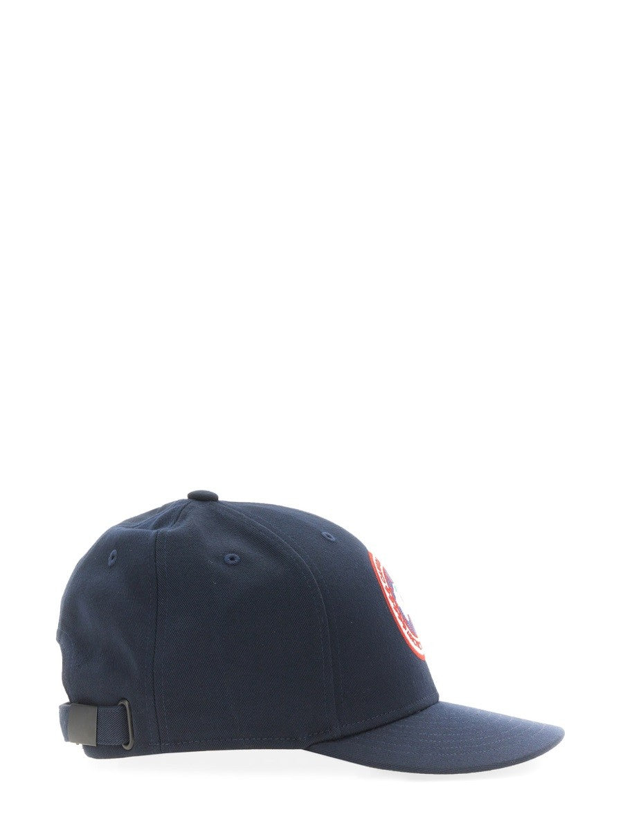 CASQUETTE DE BASEBALL AVEC PATCH LOGO