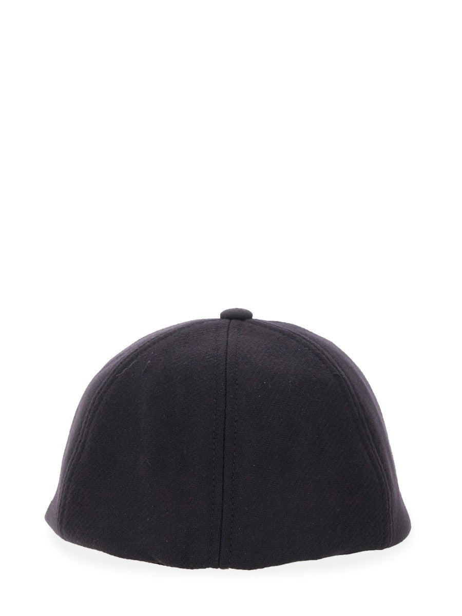 BASEBALL HAT WITH LOGO