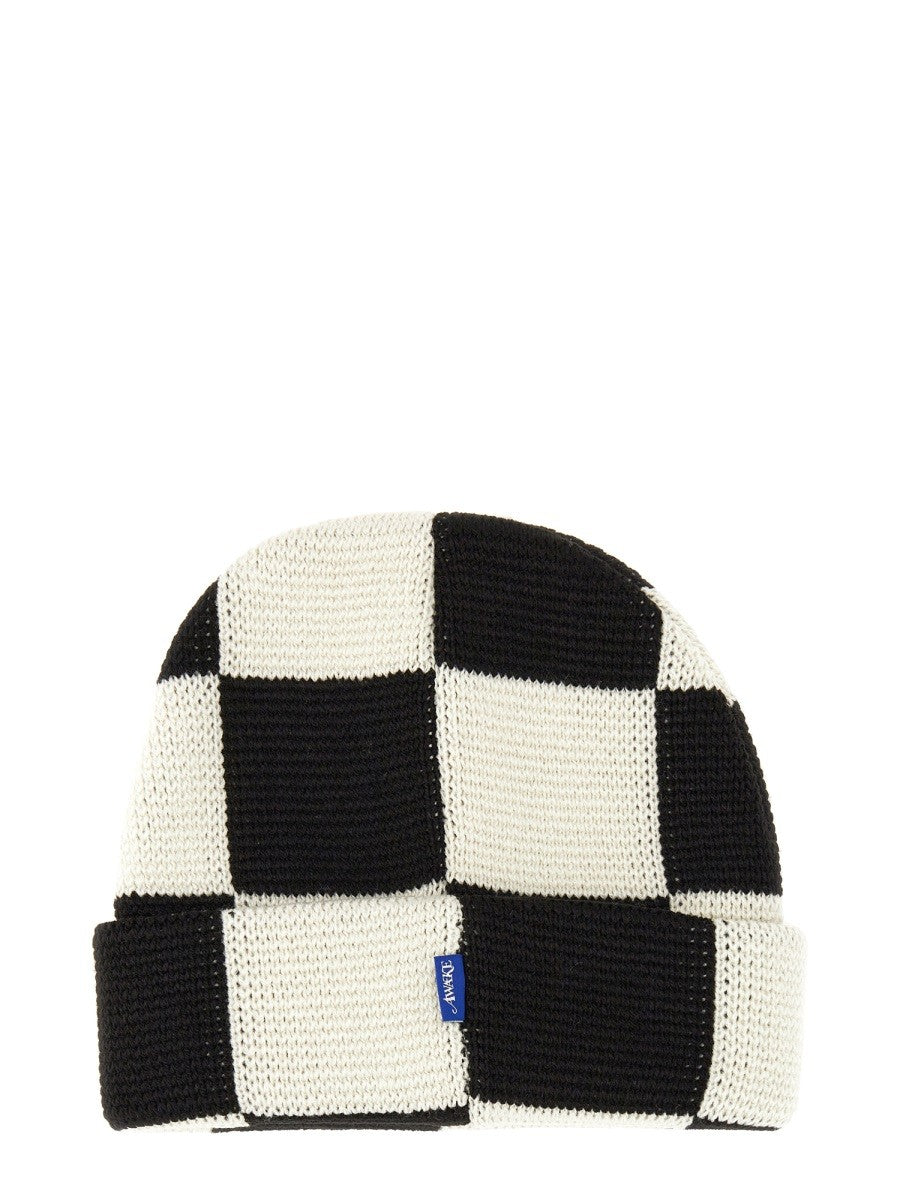 BONNET AVEC LOGO