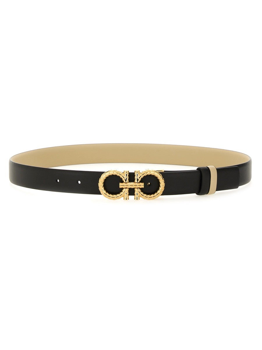 BELT WITH HOOKS