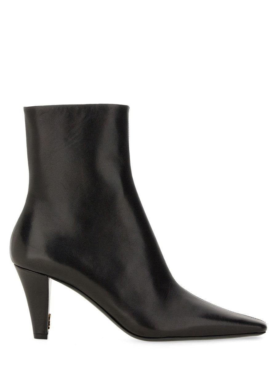 BOOT JILL