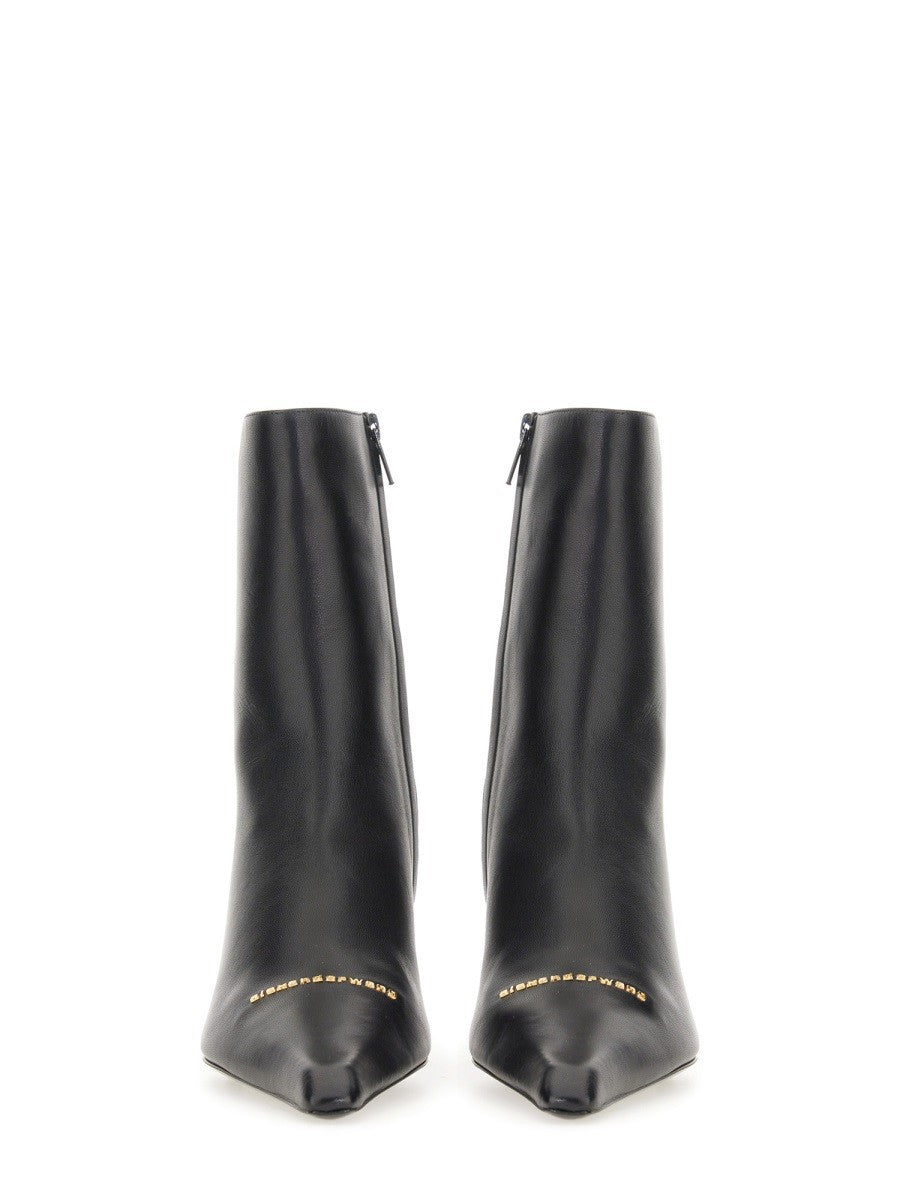 BOOT WITH LOGO