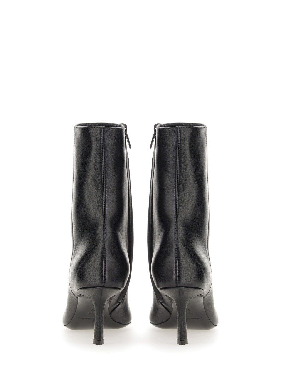 BOOT WITH LOGO