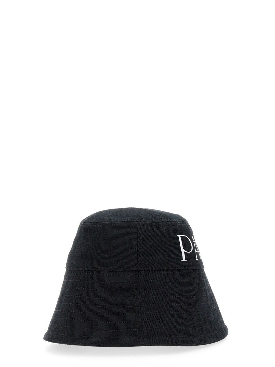 BUCKET HAT
