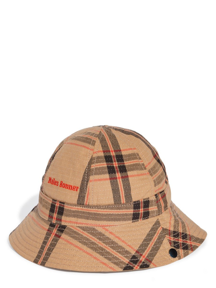 CHAPEAU BUCKET