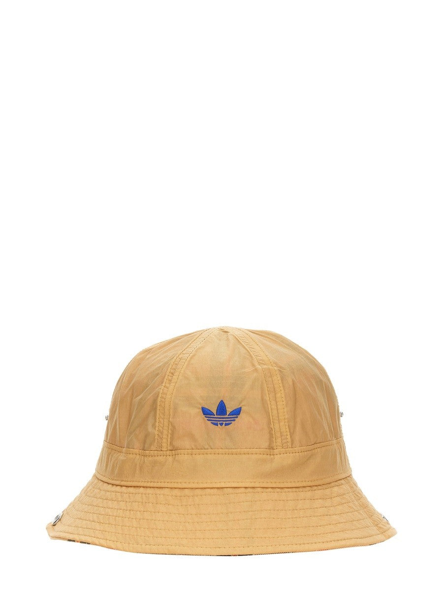 CHAPEAU BUCKET