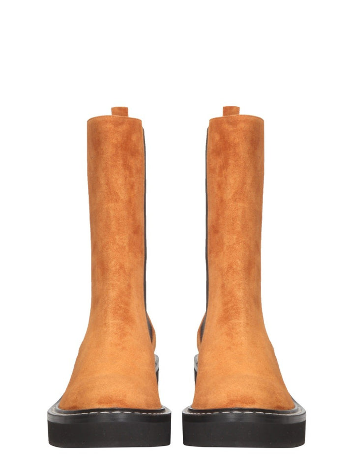 CALGARY BOOTS | Basement 88