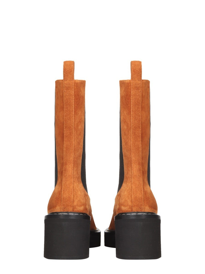 CALGARY BOOTS | Basement 88