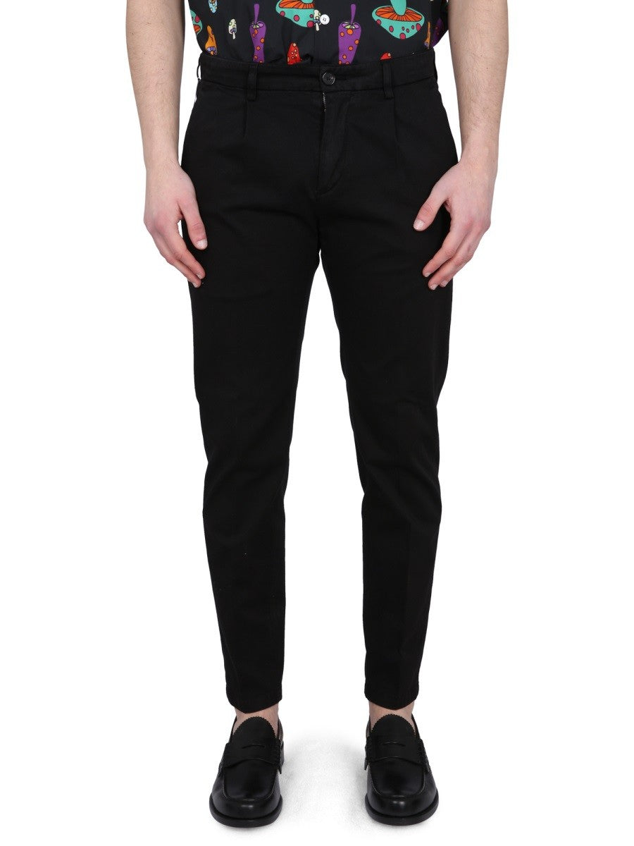 CHINO PANTS