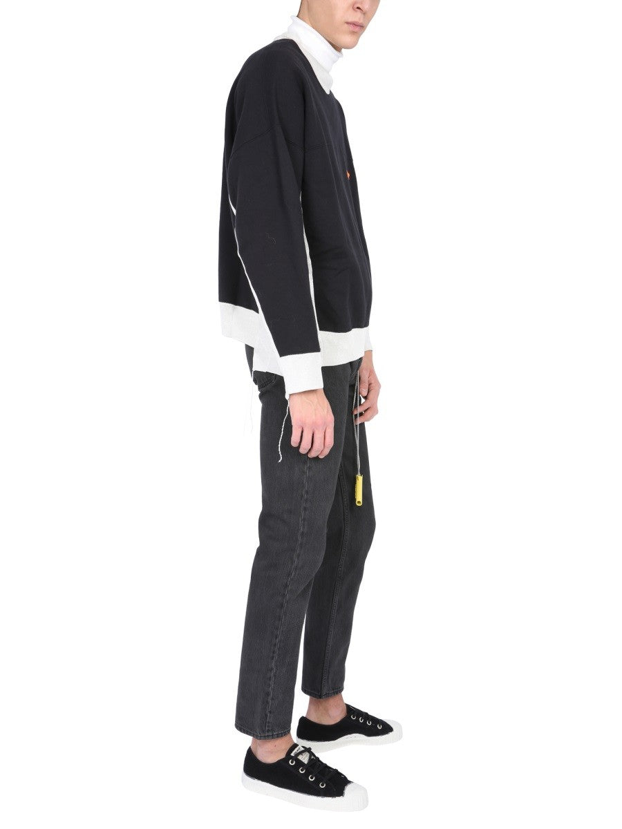CREW NECK SWEATSHIRT