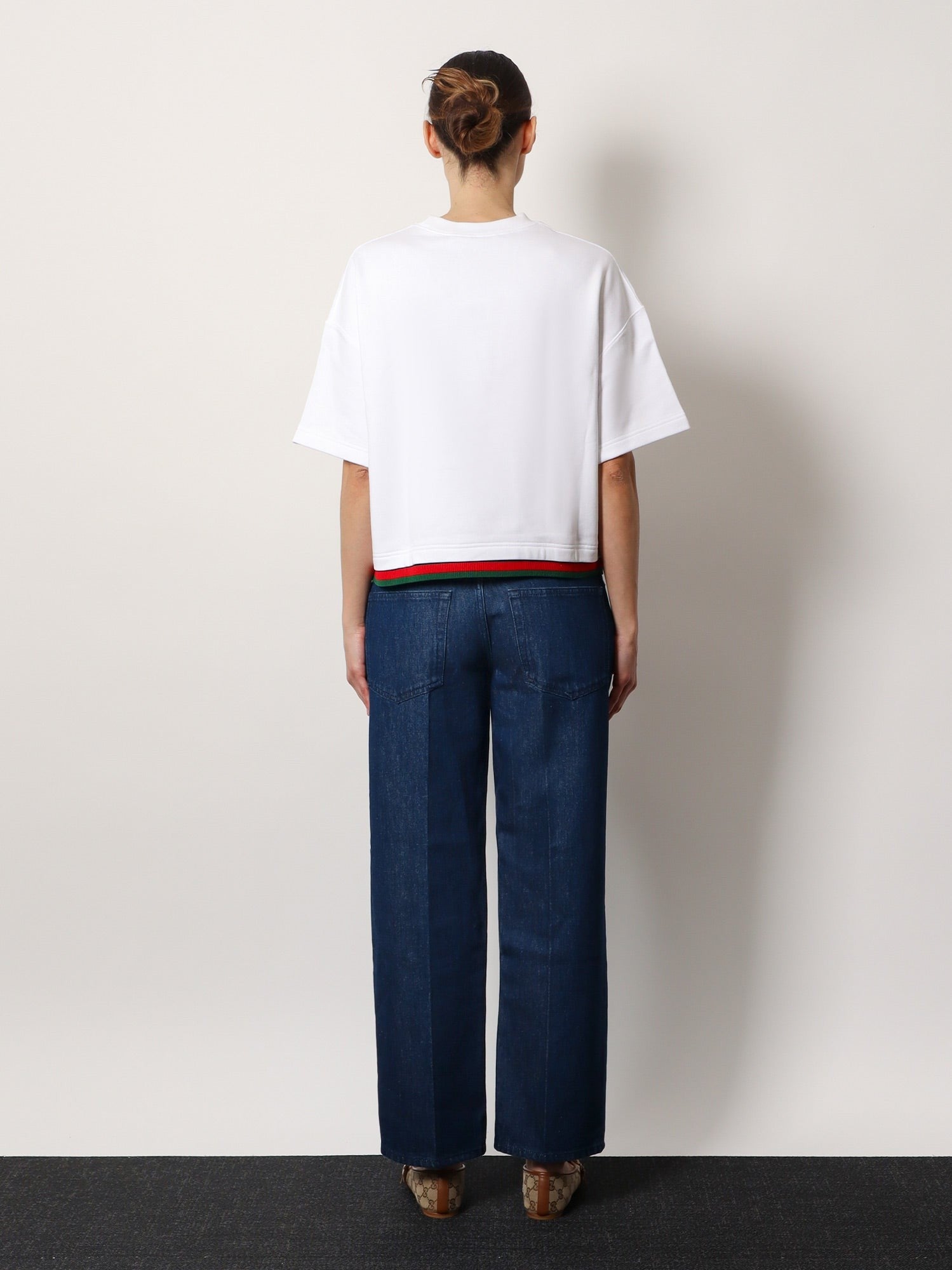 Crop cotton sweatshirt with web profiles