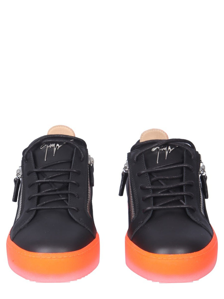 FRANKIE SNEAKERS | Basement 88