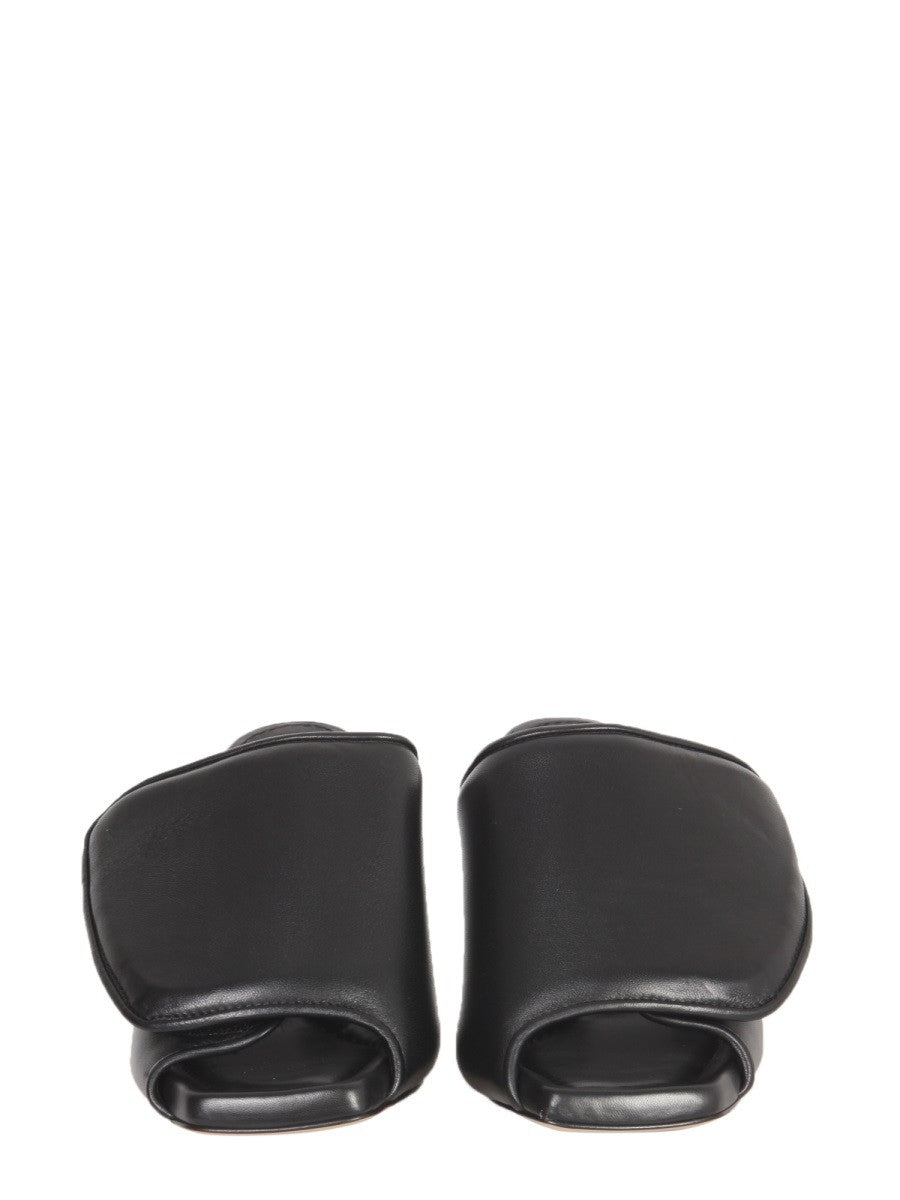 GIA 2 PUFFY SANDALS | Basement 88