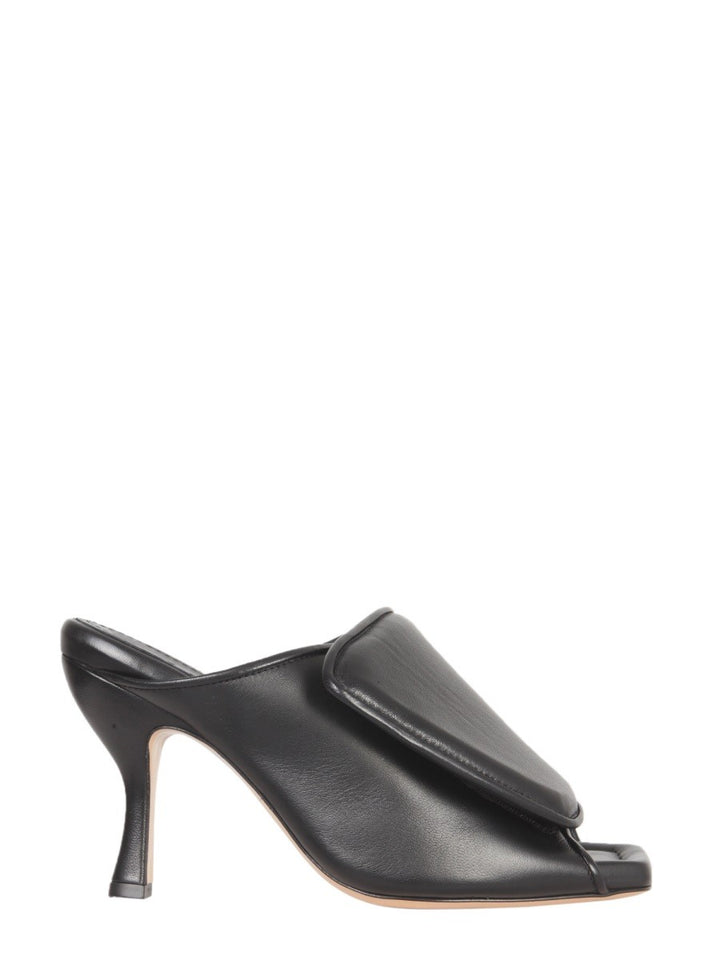 GIA 2 PUFFY SANDALS | Basement 88
