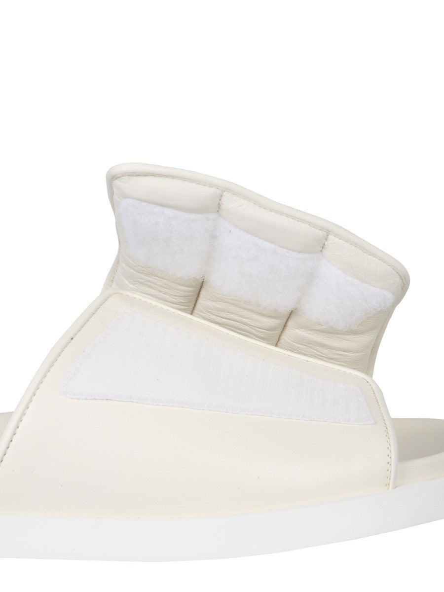 GIA 3 PUFFY SANDALS | Basement 88