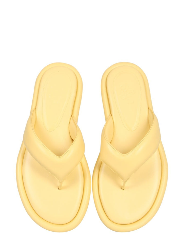 GIA 5 PUFFY FLAT SANDALS | Basement 88