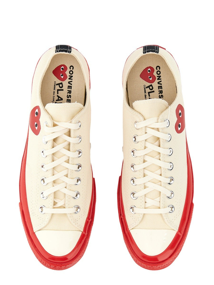 HEART PRINT SNEAKER