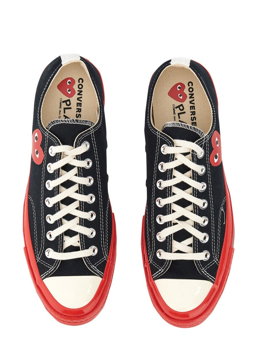 HEART PRINT SNEAKER