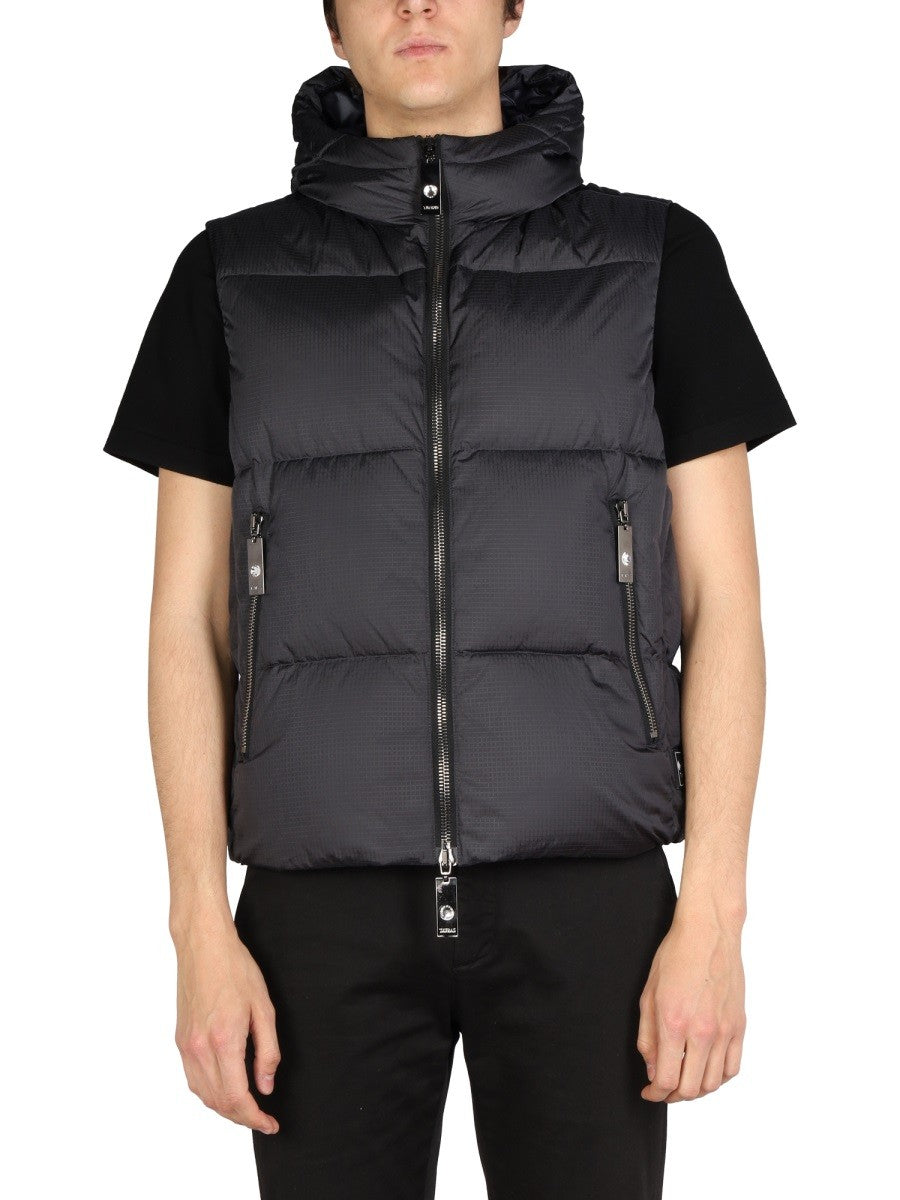 HOODED VEST | Basement 88