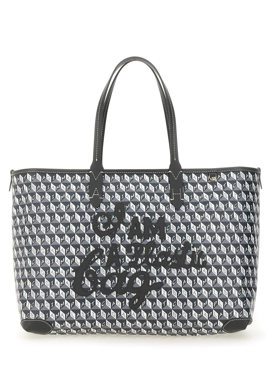 JE SUIS UN PETIT SAC FOURRE-TOUT EN PLASTIQUE