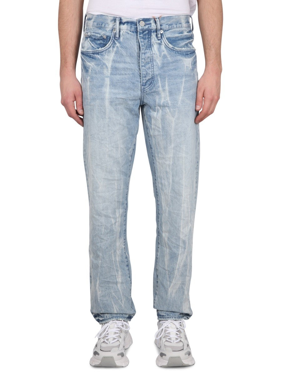 JEANS IN DENIM