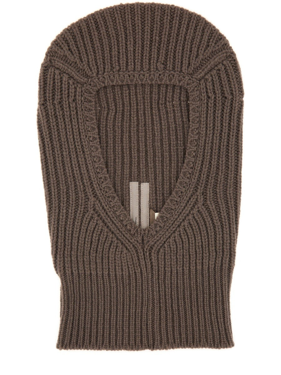 CAGOULE EN TRICOT