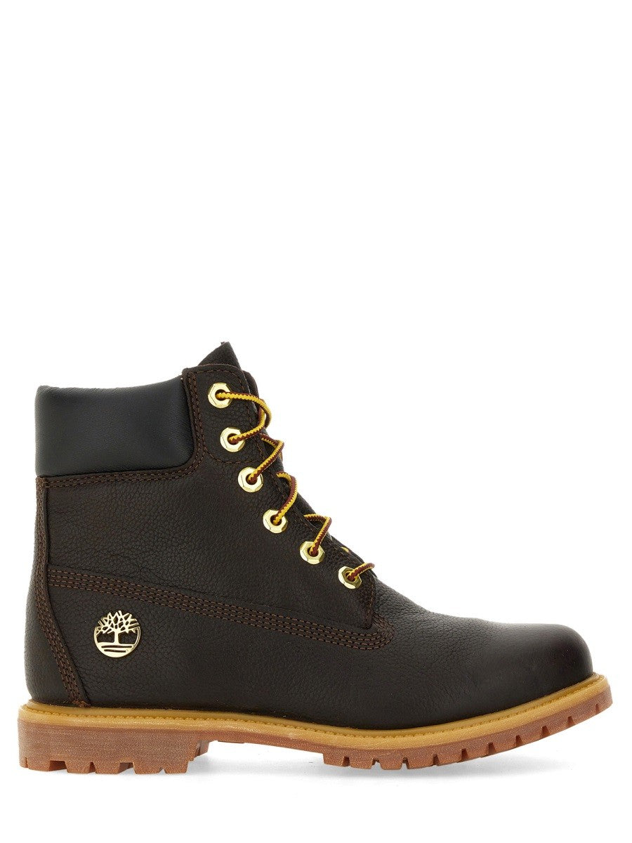 LACE-UP BOOT