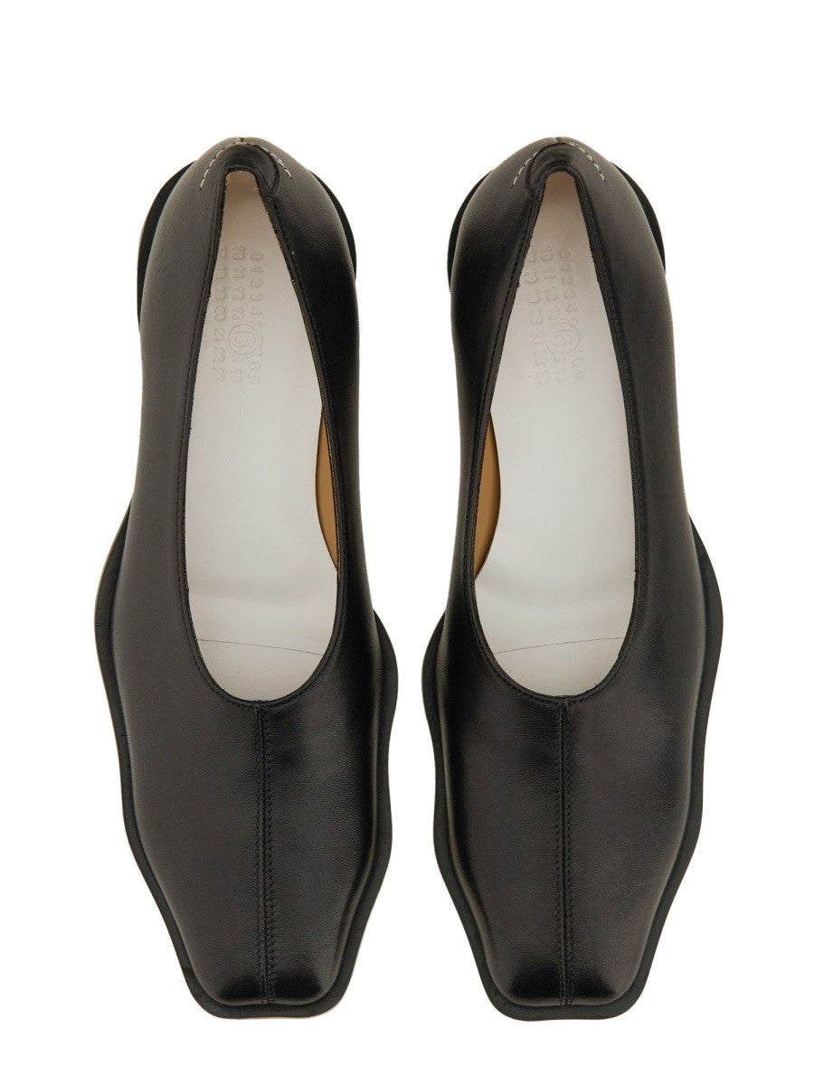 BALLERINE EN CUIR