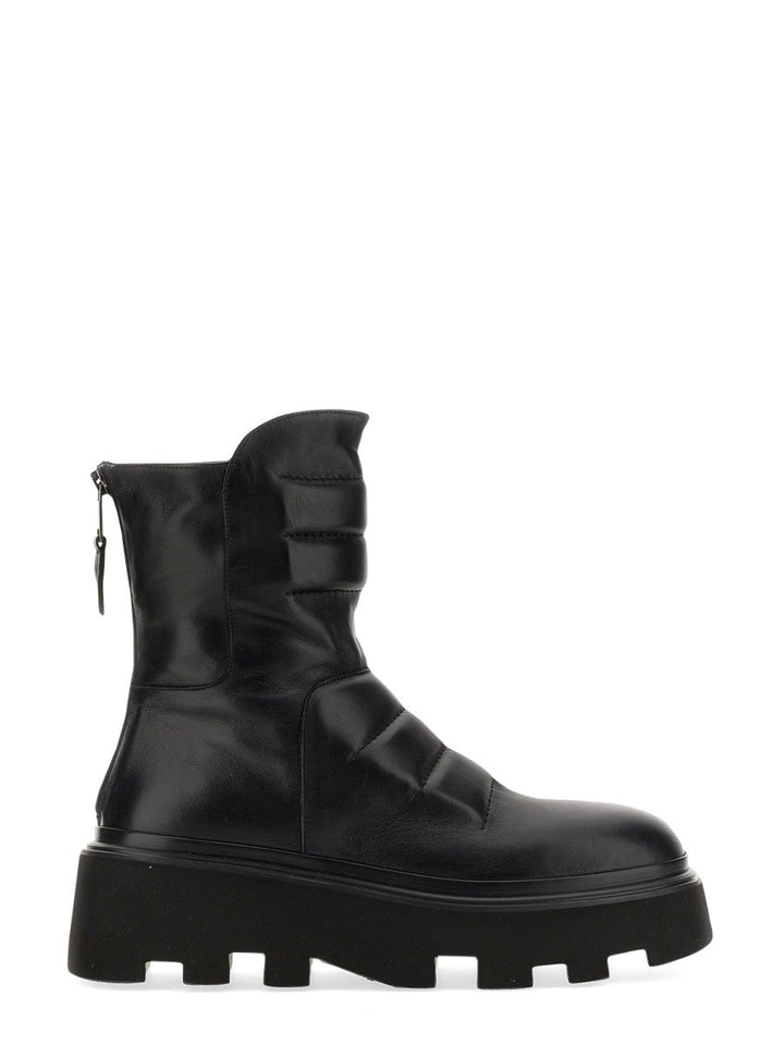 LEATHER BOOT | Basement 88