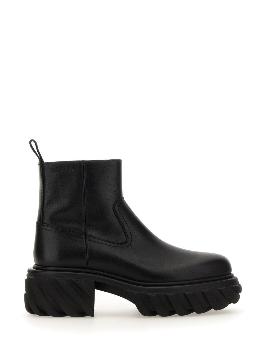 BOTTES EN CUIR