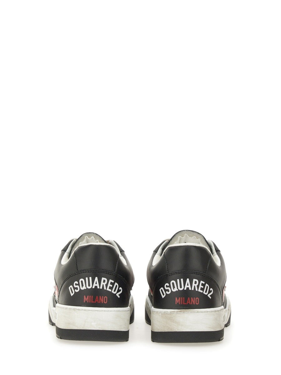 BASKETS EN CUIR