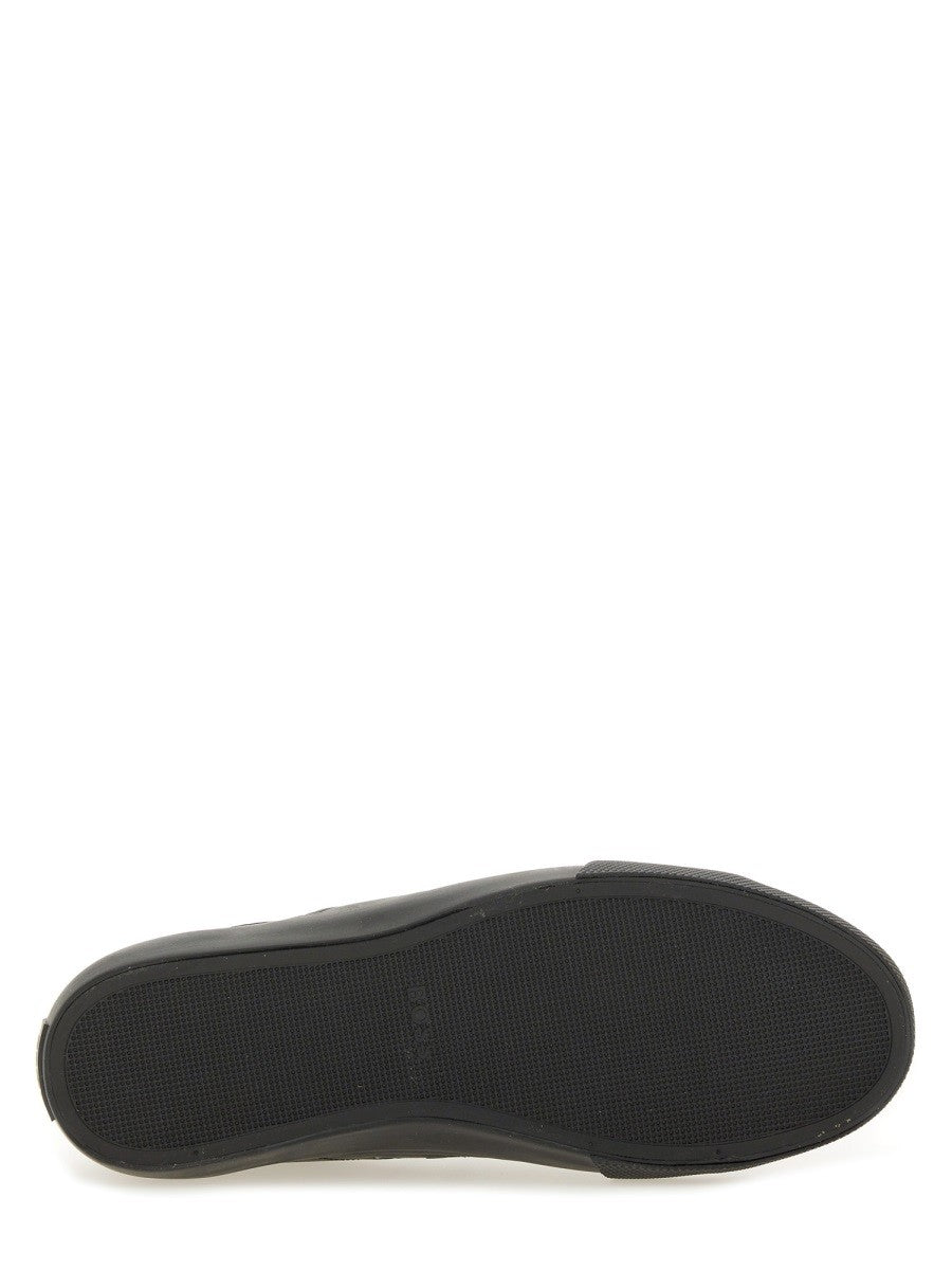 BASKETS EN CUIR