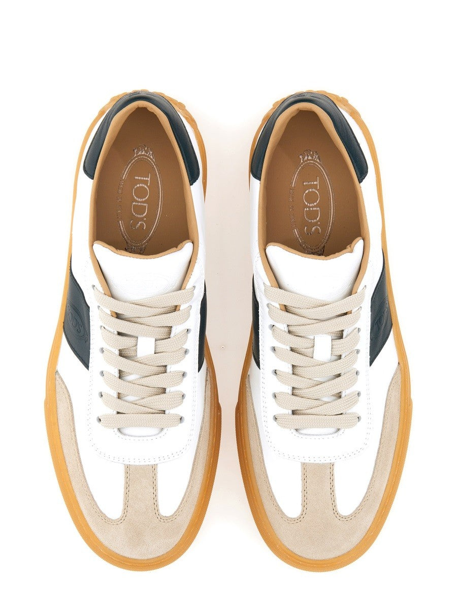 BASKETS EN CUIR