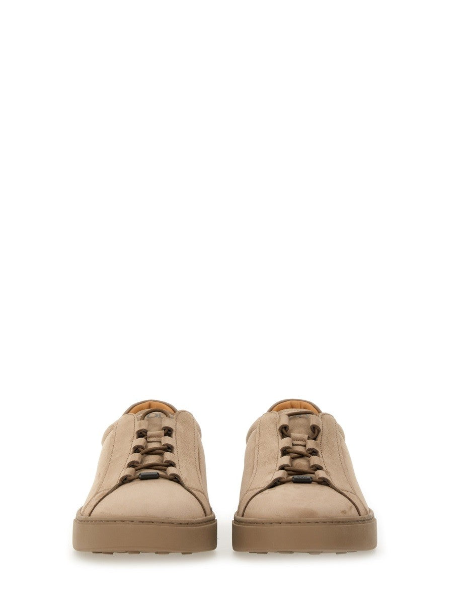 BASKETS EN CUIR
