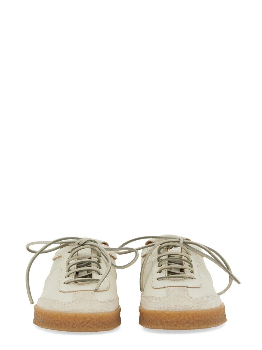 LEATHER SNEAKER